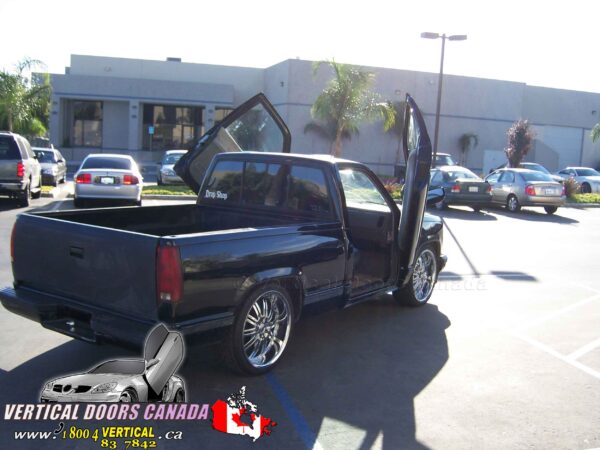 Chevrolet Silverado 1999-2006 Lambo Vertical Doors Kit - Image 28