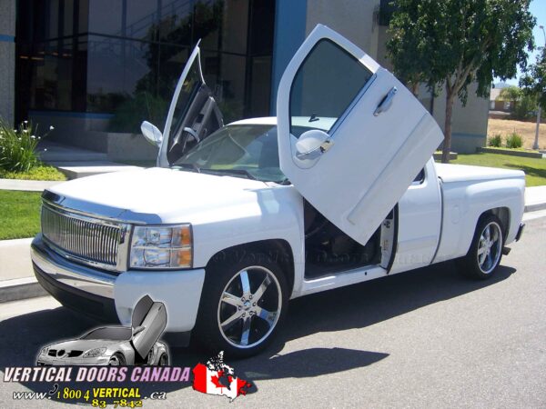 Chevrolet Silverado 2007-2014 Lambo Vertical Doors Kit - Image 2