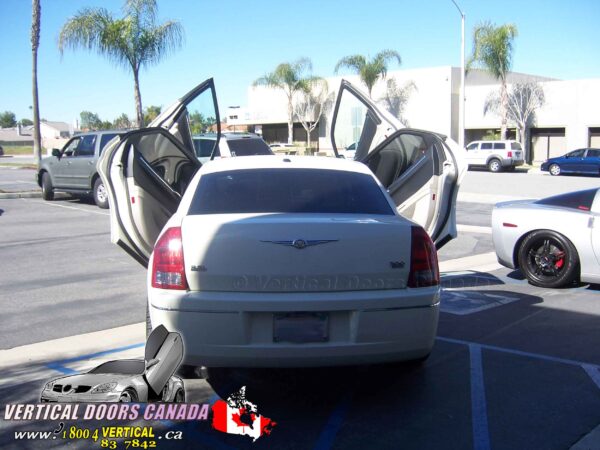 Chrysler 300 2004-2010 Rear Lambo Vertical Doors Kit - Image 38