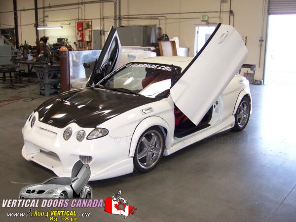 Hyundai Tiburon 2000-2001 Lambo Vertical Doors Kit ( Special Order )