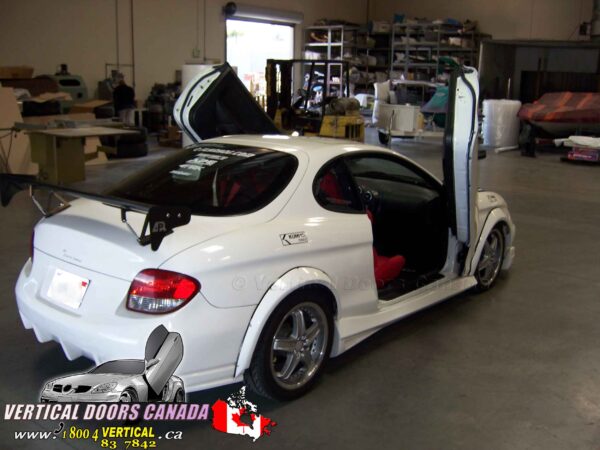 Hyundai Tiburon 2000-2001 Lambo Vertical Doors Kit ( Special Order ) - Image 7