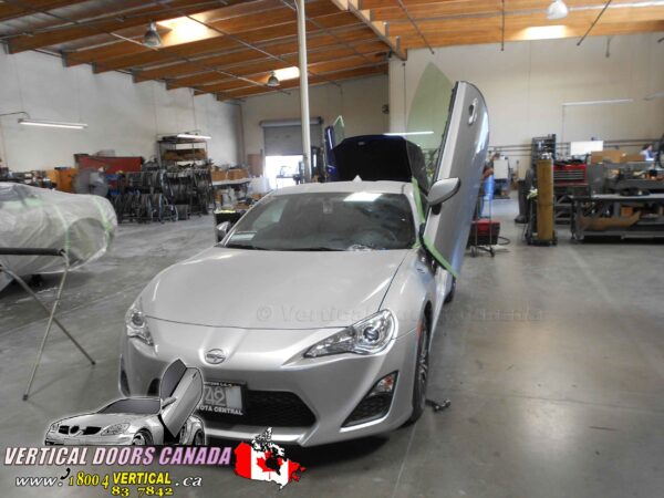 Scion FRS 2012-2021 2DR Lambo Vertical Doors Kit - Image 36